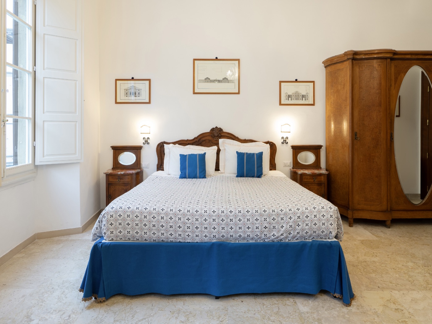 Lucrezia, double room with king-size bed